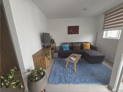 Apartamento de 2 alcobas en venta en Conjunto Residencial Sauko, Cali, 70 m² · foto 4 de 12