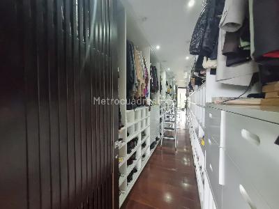 Apartamento de 5 alcobas en venta en Chico, Bogotá, 596 m² · foto 16 de 20