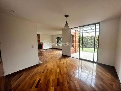Casa de 3 alcobas en venta en Floresta 1, Chía, 95 m² · foto 2 de 20
