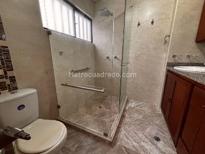 Apartamento de 4 alcobas en venta en Altos De Cabecera, Bucaramanga, 117 m² · foto 15 de 20