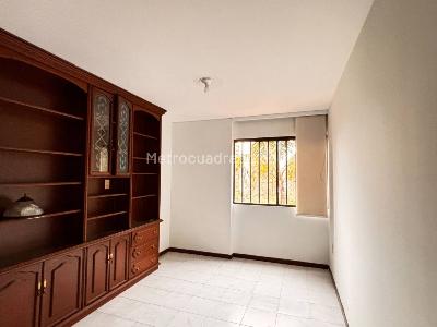 Apartamento de 4 alcobas en venta en Altos De Cabecera, Bucaramanga, 117 m² · foto 6 de 20