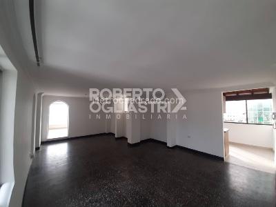 Apartamento de 5 alcobas en venta en Mejoras Publicas, Bucaramanga, 196 m² · foto 2 de 20