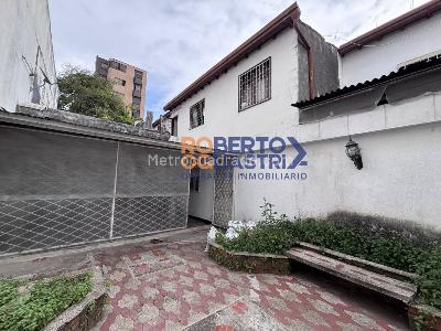 Casa de 5 alcobas en venta en Campestre, Bucaramanga, 300 m² · foto 8 de 13