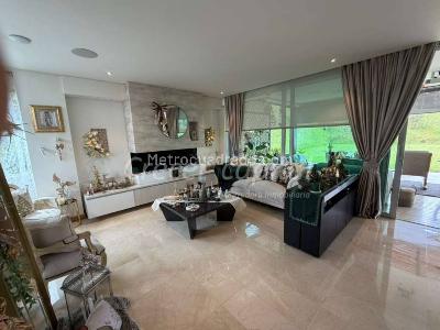 Casa de 4 alcobas en venta en Alto De Palmas, Envigado, 1000 m² · foto 7 de 20
