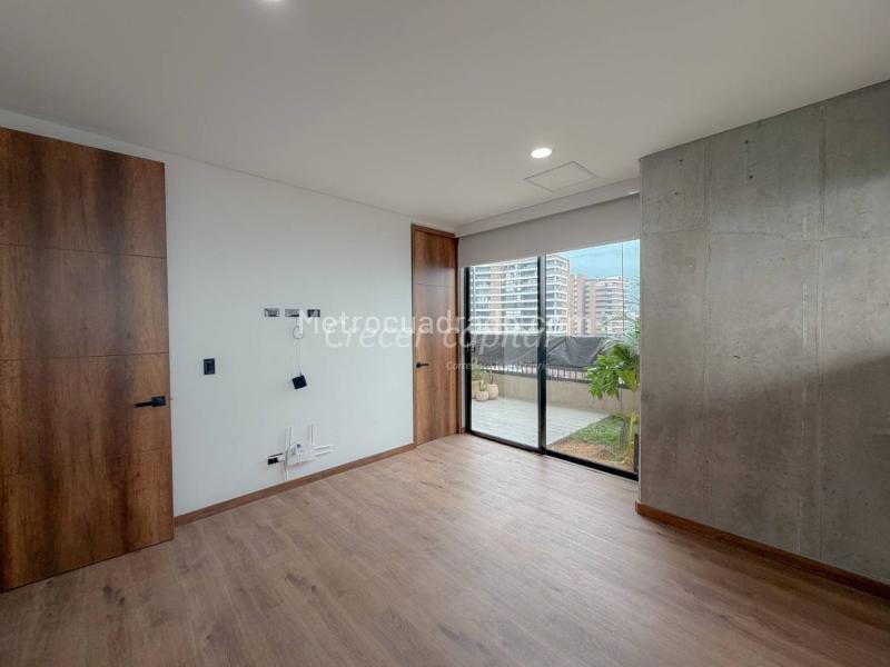 Apartamento Moderno de 2 Alcobas en Las Palmas, Altos del Poblado - 6