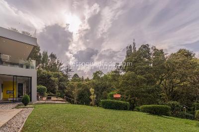 Casa de 5 alcobas en venta en Alto De Palmas, Envigado · foto 6 de 8