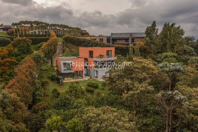 Casa de 5 alcobas en venta en Alto De Palmas, Envigado · foto 7 de 8