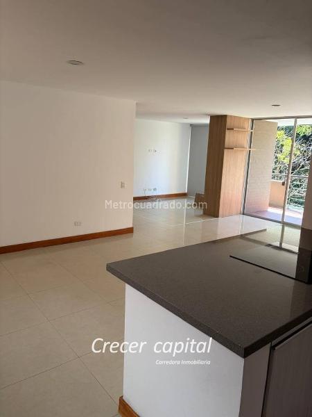 3BR Apartment in Altos Del Poblado (118 m²) - 4
