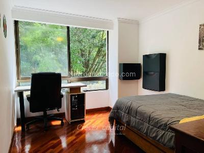 Apartamento de 4 alcobas en venta en Altos Del Poblado, Medellín, 212 m² · foto 15 de 20
