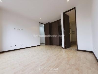 Apartamento de 3 alcobas en venta en Altos Del Poblado, Medellín, 85 m² · foto 5 de 20