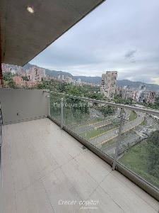 Apartamento de 3 alcobas en venta en Altos Del Poblado, Medellín, 85 m² · foto 8 de 20