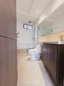 Apartamento de 3 alcobas en venta en Altos Del Poblado, Medellín, 85 m² · foto 12 de 20