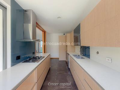 Apartamento en venta en Altos Del Poblado, Medellín · foto 9 de 20