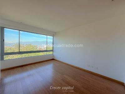 Apartamento en venta en Altos Del Poblado, Medellín · foto 11 de 20