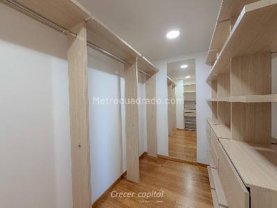 Apartamento en venta en Altos Del Poblado, Medellín · foto 18 de 20