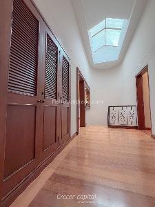 Casa de 3 alcobas en venta en Altos Del Poblado, Medellín, 257 m² · foto 8 de 20