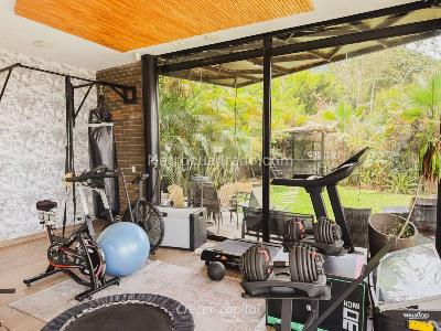 Casa de 3 alcobas en venta en Altos Del Poblado, Medellín, 412 m² · foto 17 de 20