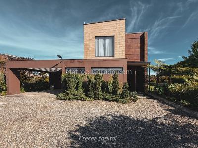 Casa de 3 alcobas en venta en Alto De Palmas, Envigado, 1650 m² · foto 5 de 20