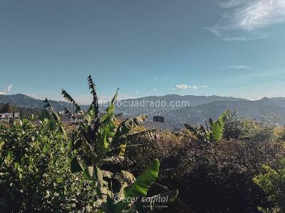 Casa de 4 alcobas en venta en Altos Del Poblado, Medellín, 1973 m² · foto 10 de 20