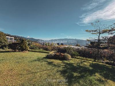 Casa de 4 alcobas en venta en Altos Del Poblado, Medellín, 1973 m² · foto 9 de 20