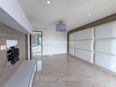 Casa de 5 alcobas en venta en Altos Del Poblado, Medellín, 1636 m² · foto 16 de 20