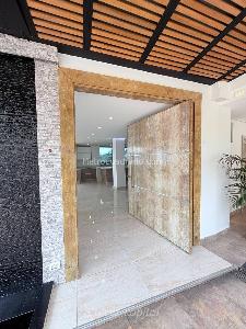 Casa de 5 alcobas en venta en Altos Del Poblado, Medellín, 1636 m² · foto 9 de 20