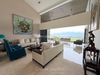 Casa de 5 alcobas en venta en Altos Del Poblado, Medellín, 1715 m² · foto 10 de 20
