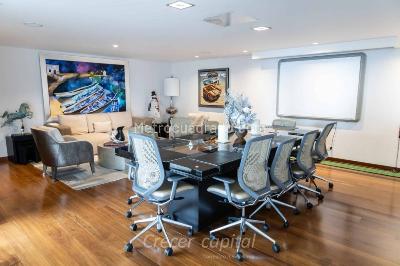 Casa de 5 alcobas en venta en Altos Del Poblado, Medellín, 1715 m² · foto 3 de 20