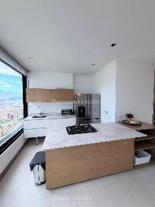 Apartamento en venta en Altos Del Poblado, Medellín · foto 14 de 20