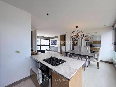 Apartamento en venta en Altos Del Poblado, Medellín · foto 15 de 20