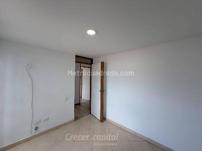 Apartamento en venta en Altos Del Poblado, Medellín · foto 10 de 20