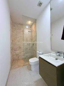 Apartamento de 1 alcoba en venta en Altos Del Poblado, Medellín, 84 m² · foto 16 de 20