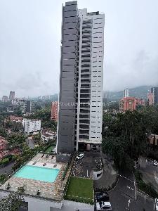 Apartamento de 1 alcoba en venta en Altos Del Poblado, Medellín, 84 m² · foto 19 de 20