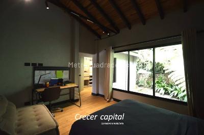 Casa de 4 alcobas en venta en El Poblado, Medellín, 1549 m² · foto 18 de 20