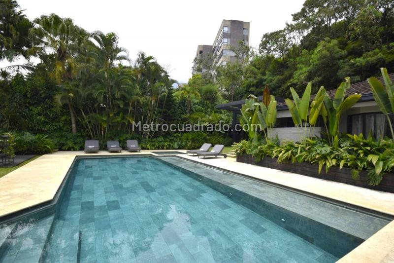 Casa en Venta, Poblado, Medellín - Widok 2