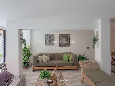 Casa de 3 alcobas en venta en La Abadia, Envigado, 186 m² · foto 2 de 20