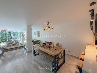 Casa de 3 alcobas en venta en La Abadia, Envigado, 186 m² · foto 3 de 20