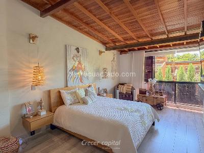 Casa de 3 alcobas en venta en La Abadia, Envigado, 186 m² · foto 8 de 20