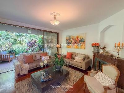 Casa de 3 alcobas en venta en El Poblado, Medellín, 218 m² · foto 4 de 20
