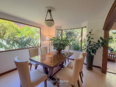 Casa de 3 alcobas en venta en El Poblado, Medellín, 218 m² · foto 5 de 20