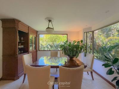 Casa de 3 alcobas en venta en El Poblado, Medellín, 218 m² · foto 6 de 20