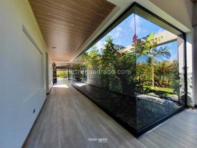 Casa de 3 alcobas en venta en Llano Grande, Rionegro, 1875 m² · foto 3 de 20