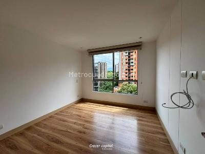 Apartamento en venta en Castropol, Medellín · foto 10 de 19