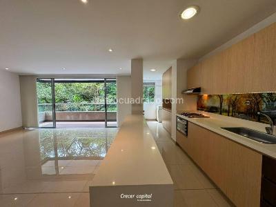 Apartamento en venta en Castropol, Medellín · foto 3 de 19