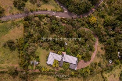Casa de 3 alcobas en venta en Rionegro, Rionegro · foto 10 de 10