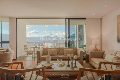 Apartamento de 3 alcobas en venta en El Poblado, Medellín, 217 m² · foto 7 de 10