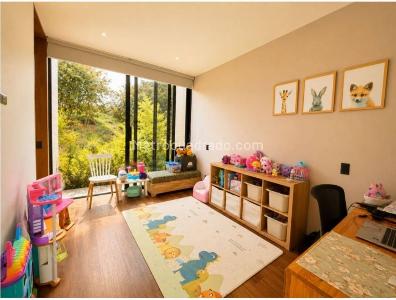 Casa de 3 alcobas en venta en Alto De Palmas, Envigado, 1350 m² · foto 8 de 16