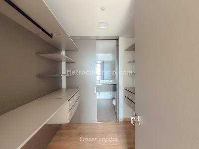 Apartamento en venta en El Poblado, Medellín · foto 10 de 13
