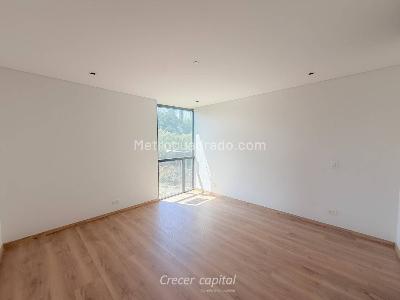 Apartamento en venta en El Poblado, Medellín · foto 5 de 13