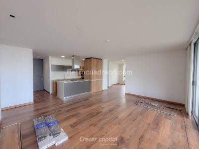 Apartamento de 3 alcobas en venta en El Poblado, Medellín, 140 m² · foto 1 de 12